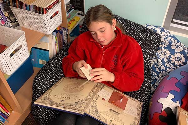 Linton Primary School - Student Reading